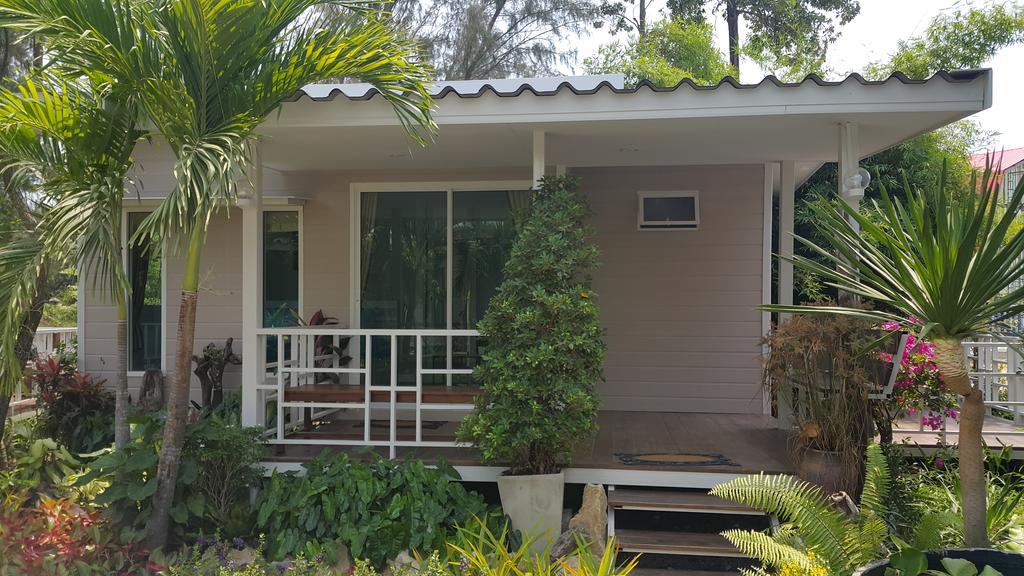 Oyo 75402 Villa Rayonghouse Ban Nong Sai Yong Extérieur photo